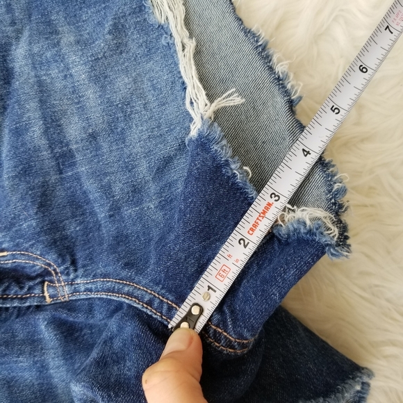 American Eagle Denim Distressed Tomgirl Shorts 4 - Picture 14 of 14